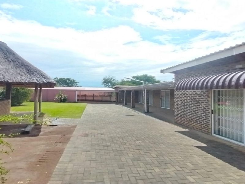 Weather for a holiday retreat or a permanent home at Vaal Marina - Photo 1