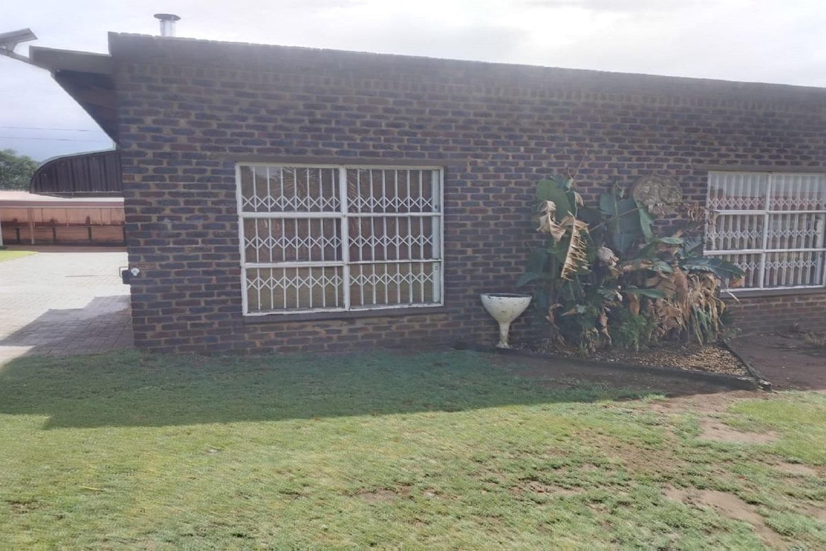 Weather for a holiday retreat or a permanent home at Vaal Marina - Photo 4