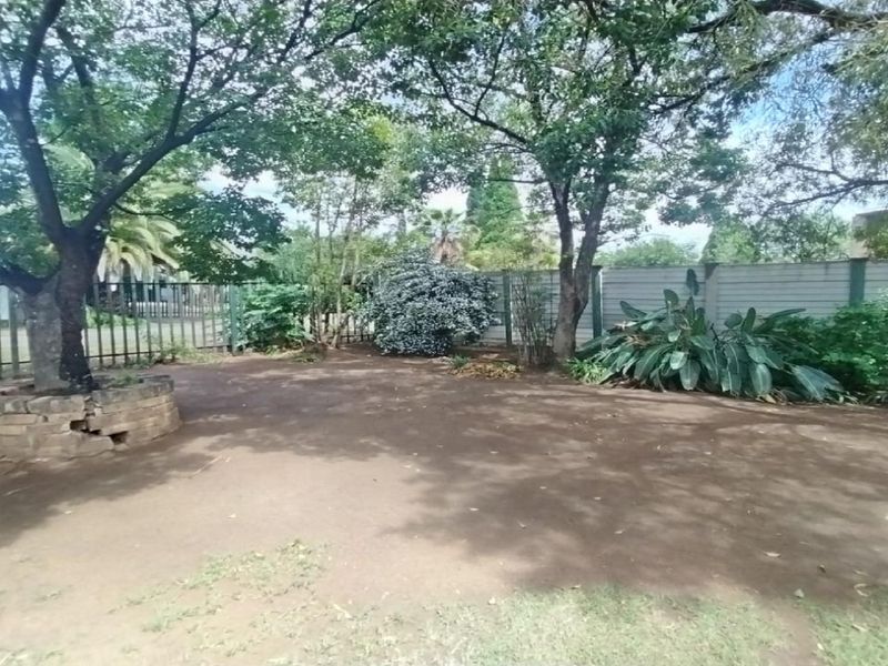 Weather for a holiday retreat or a permanent home at Vaal Marina - Photo 5