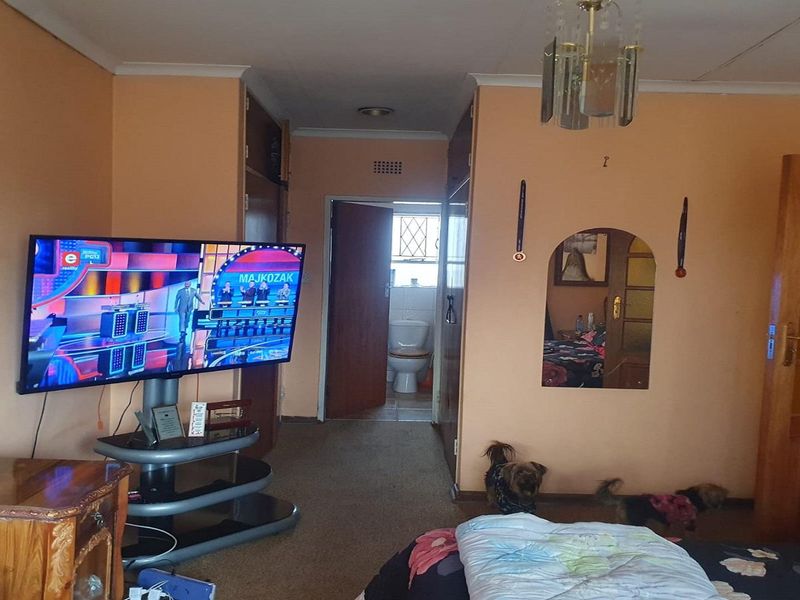 3 Bedroom Duplex - Enough space!! - Photo 7