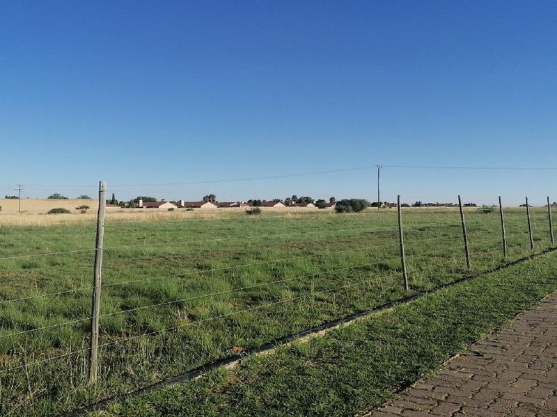 Vacant Land - IDEAL FOR DEVELOPMENT! - Photo 1