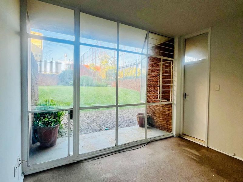 1 Bedroom Garden Unit for sale in Gresswold, Gauteng - Photo 8