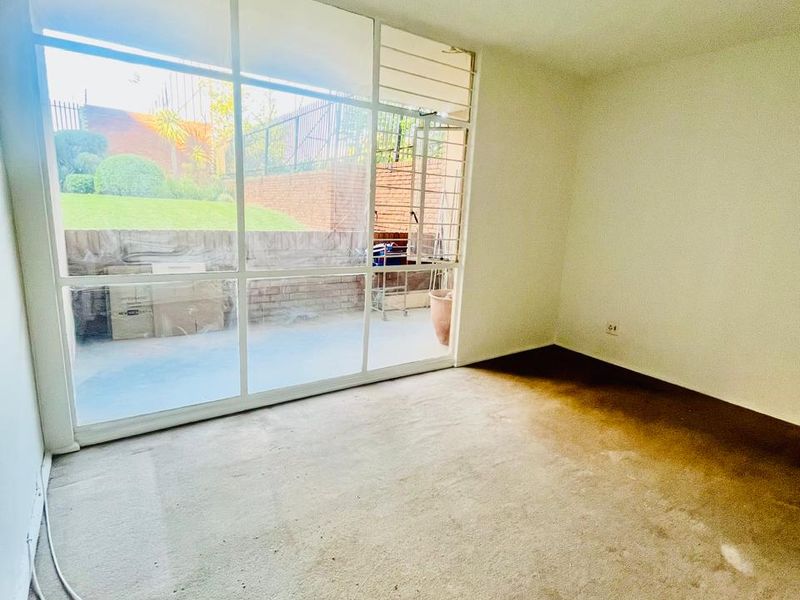 1 Bedroom Garden Unit for sale in Gresswold, Gauteng - Photo 3