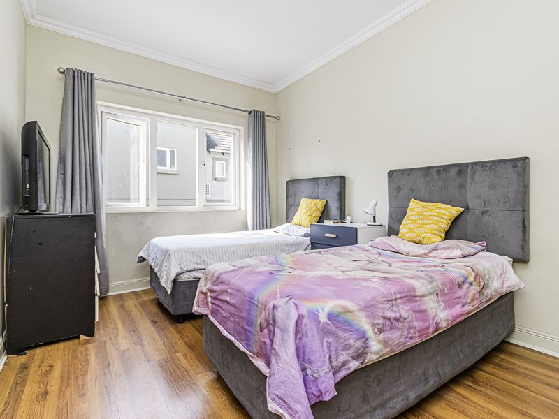 Luxurious 3 bedroom  house sale in Kyalami Hills, Midrand - Photo 9