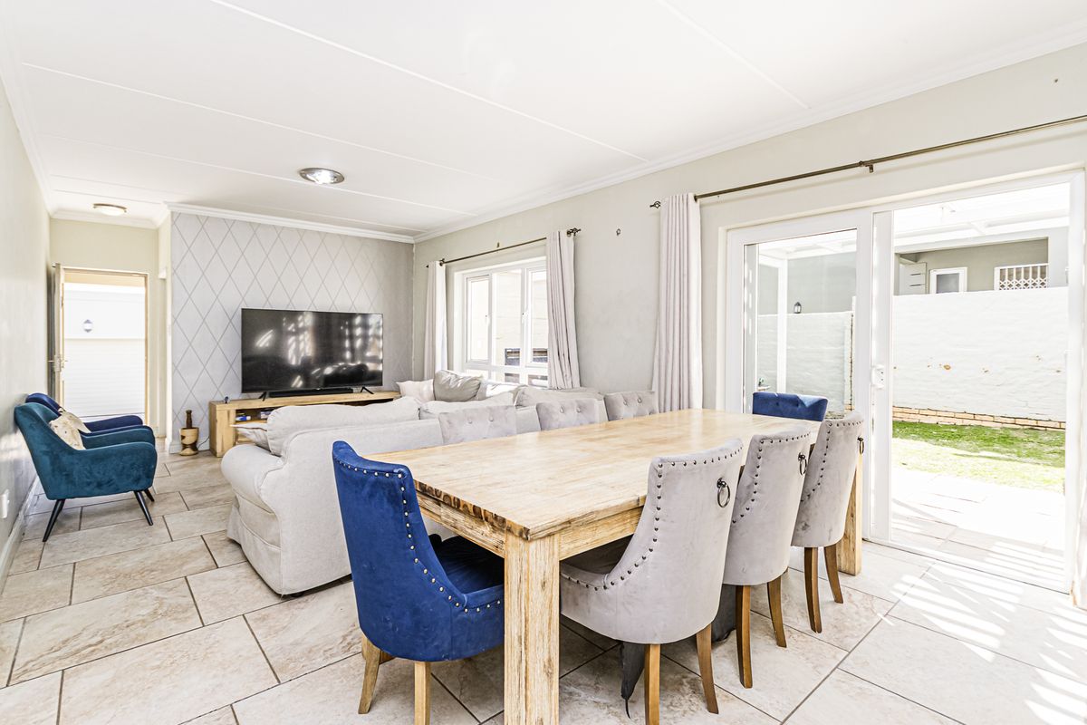 Luxurious 3 bedroom  house sale in Kyalami Hills, Midrand - Photo 3