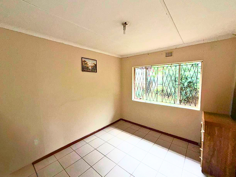 Comfort, Space and Value – 3-Bedroom Belfort Beauty - Photo 10