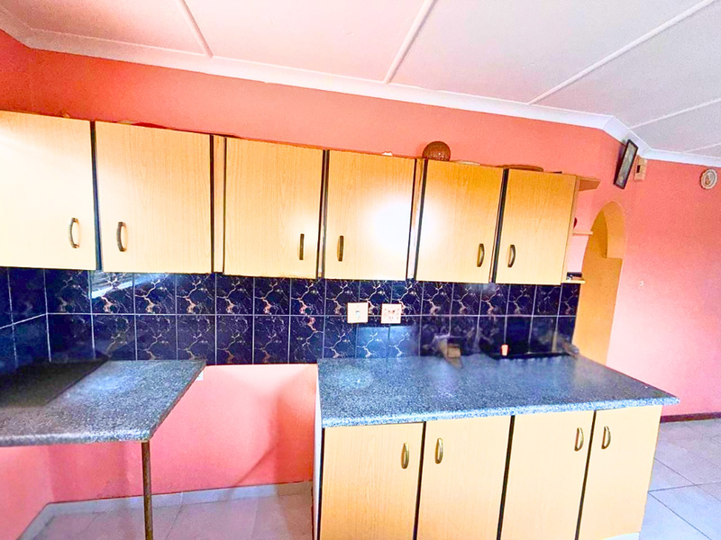 Comfort, Space and Value – 3-Bedroom Belfort Beauty - Photo 7
