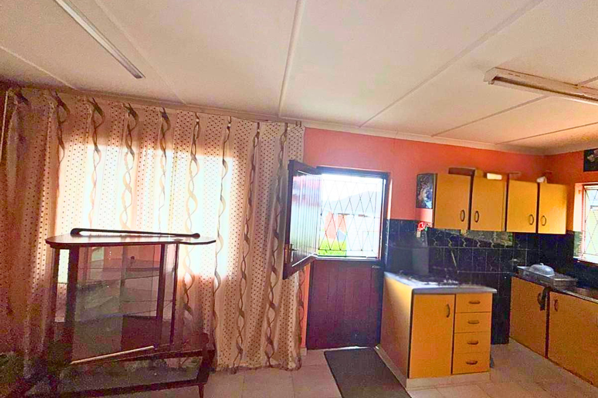 Comfort, Space and Value – 3-Bedroom Belfort Beauty - Photo 5