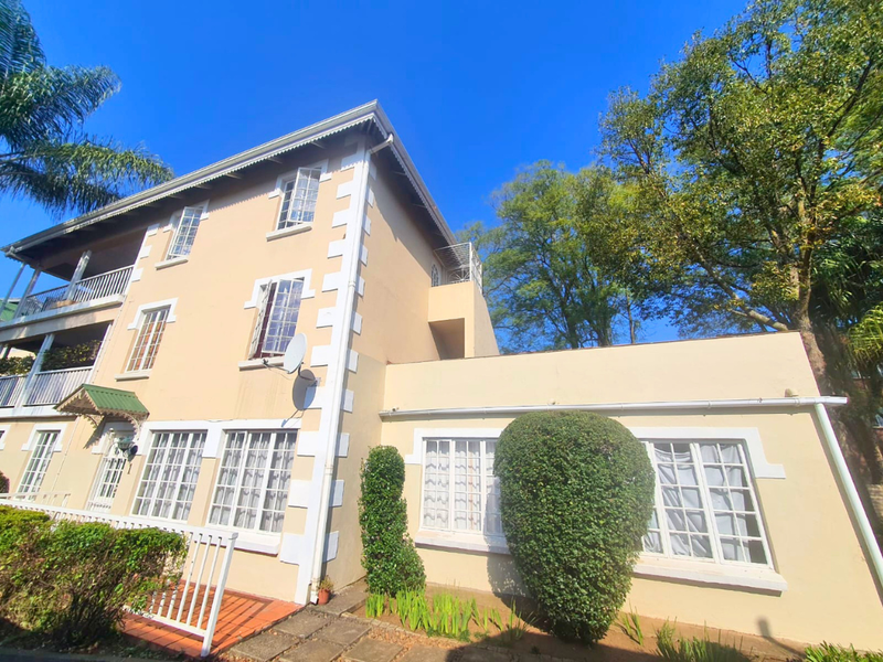 Secure Living with a Touch of Leisure, Two Bedroom Home in Scottsville!!! - Photo 1