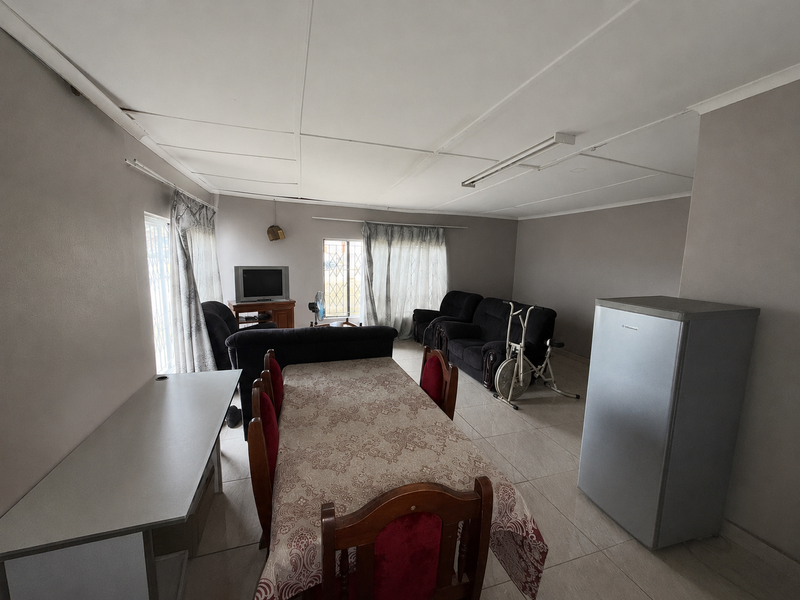 Property Investment Opportunity in Bombay Heights - Photo 6