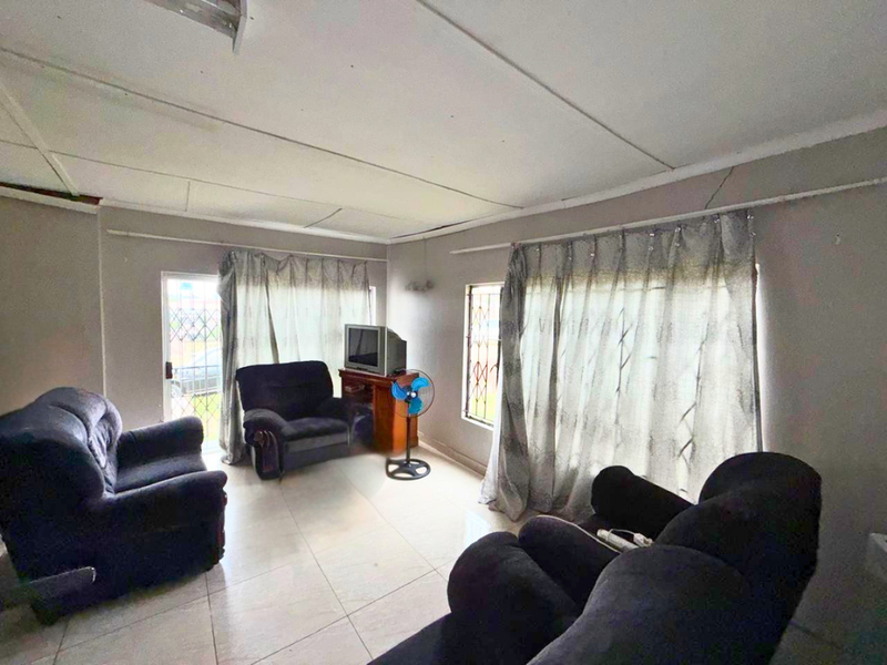 Property Investment Opportunity in Bombay Heights - Photo 5