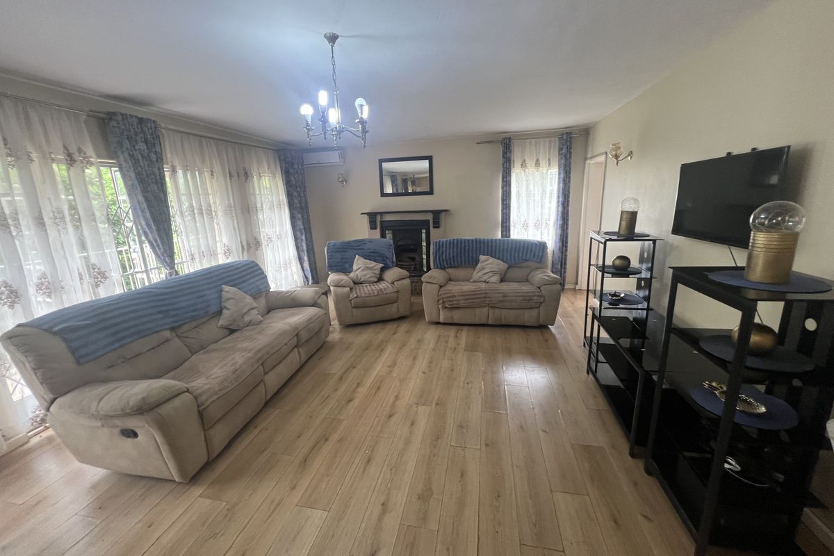 Charming 4-bedroom home for sale in Blackridge!!! - Photo 5