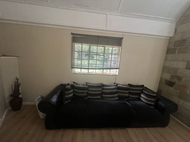 Charming 4-bedroom home for sale in Blackridge!!! - Photo 9