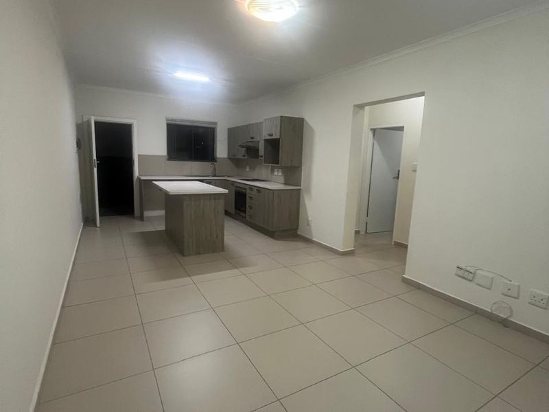 Two Bedroom First floor apartment for rent in Carlswald, Midrand - Photo 10