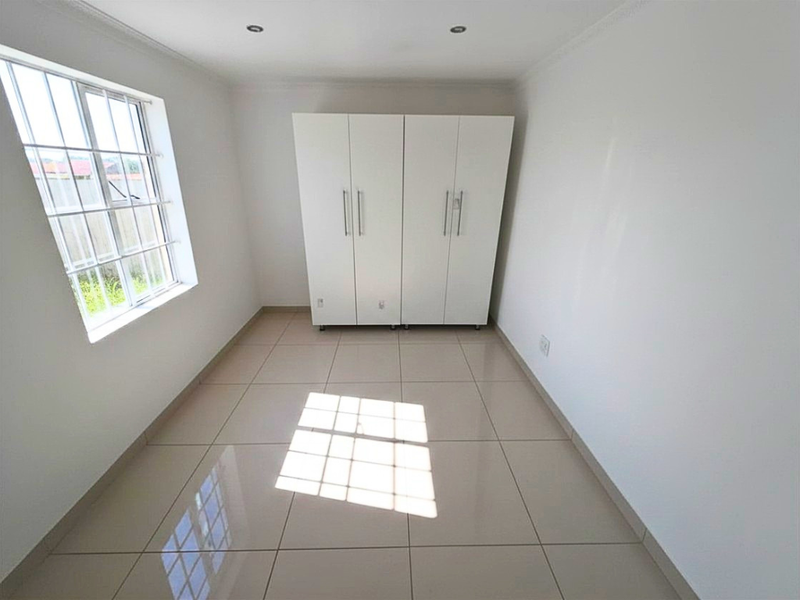Comfort, Convenience & Value – A Charming 2-Bedroom Home - Photo 9