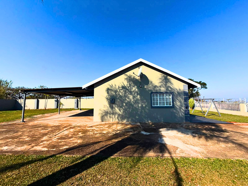 A Rare Find in Dunveria for First Time Buyers – Style, Space and Endless Potential!!! - Photo 6