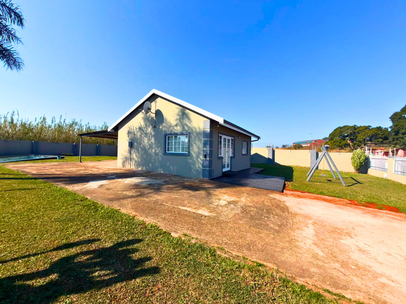 A Rare Find in Dunveria for First Time Buyers – Style, Space and Endless Potential!!! - Photo 5