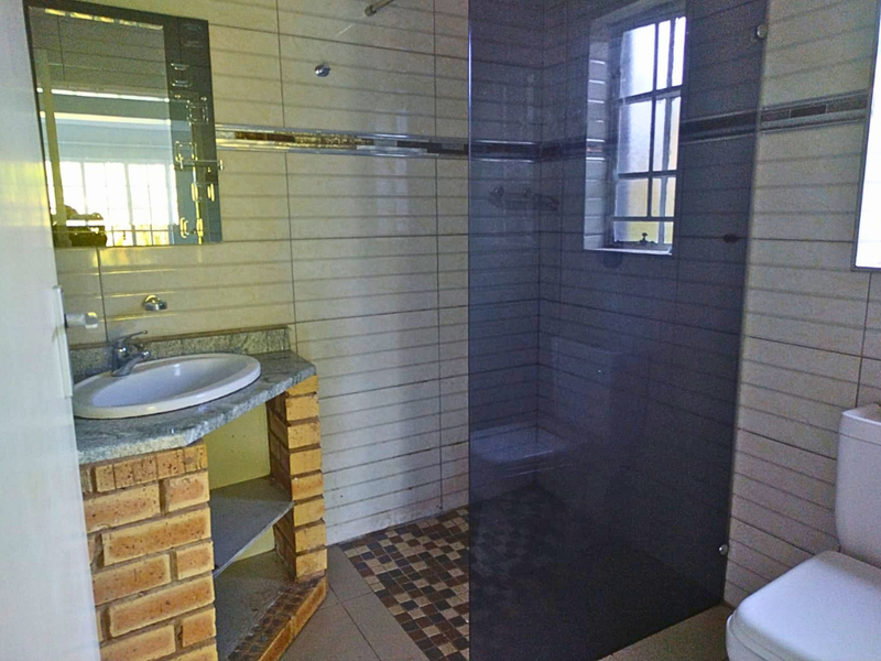 A Home That Offers Space for Every Lifestyle - Photo 9