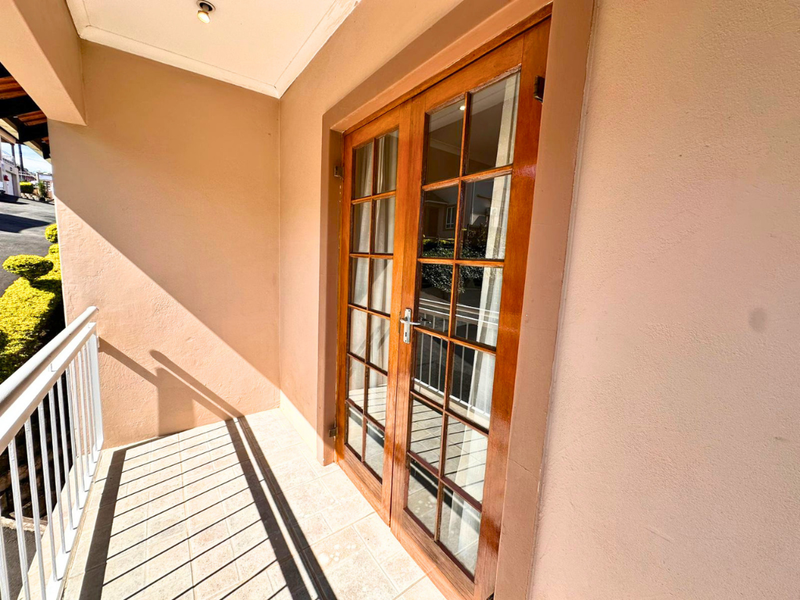 3-Bedroom Simplicity with Modern Appeal - Photo 10