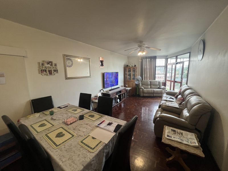 Immaculate apartment for sale in Westridge - Perfect investment opportunity!!! - Photo 8