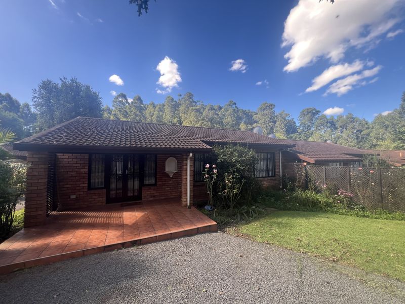 Immaculate 2-bedroom retirement unit for sale in serene Chase Valley - Photo 4