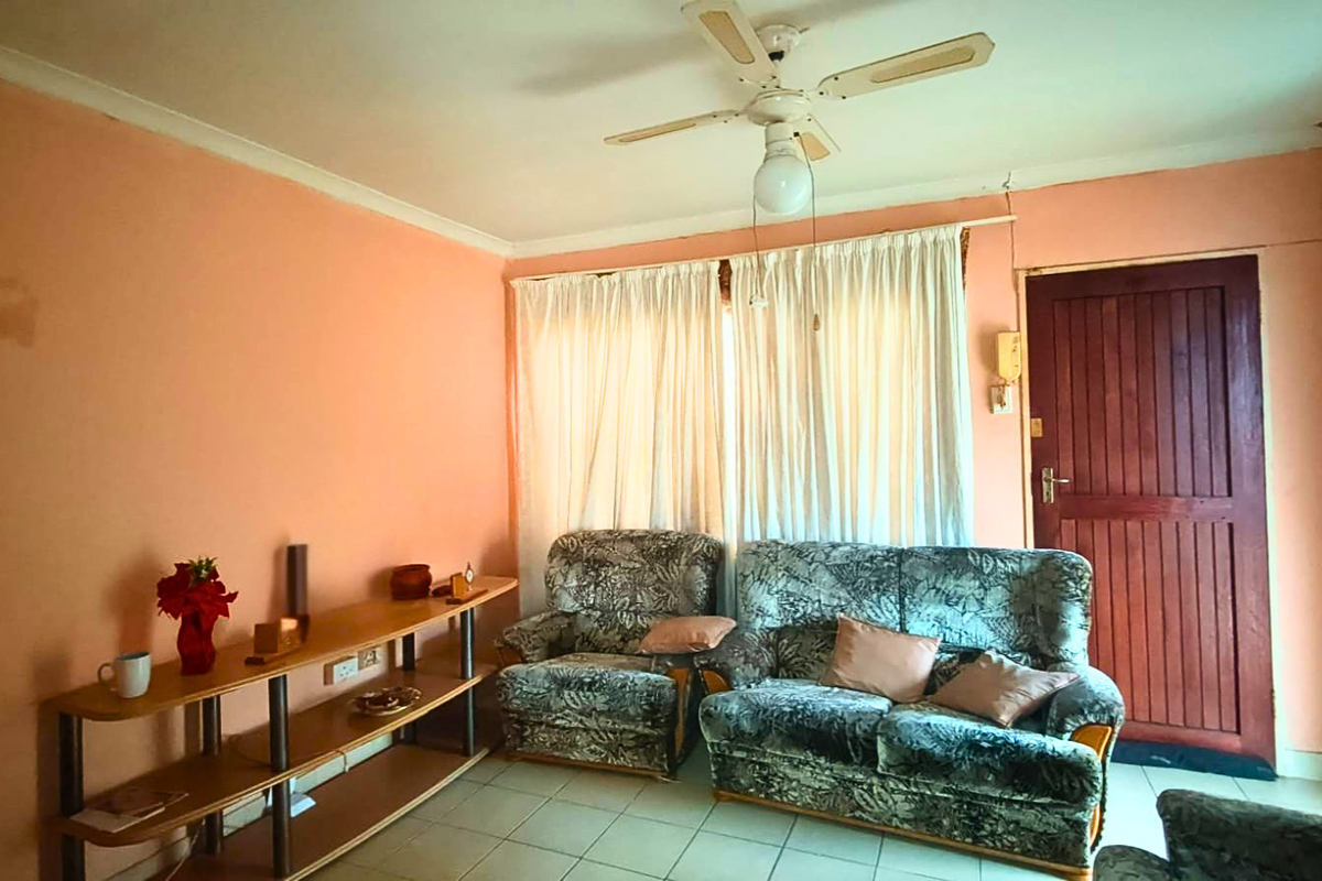 2 Bedrooms in Copesville, Pietermaritzburg, A Comfortable Place to Call Your Own!!! - Photo 4