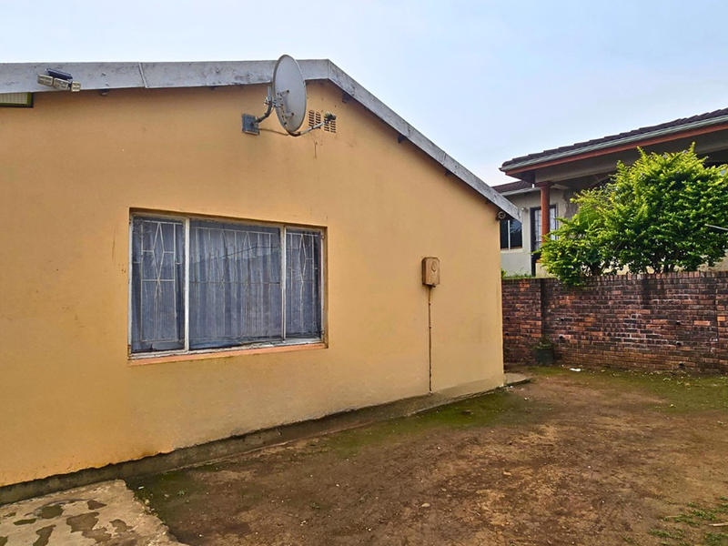 Four bedroom home in Copesville, Smart Start with Space to Grow !!! - Photo 4