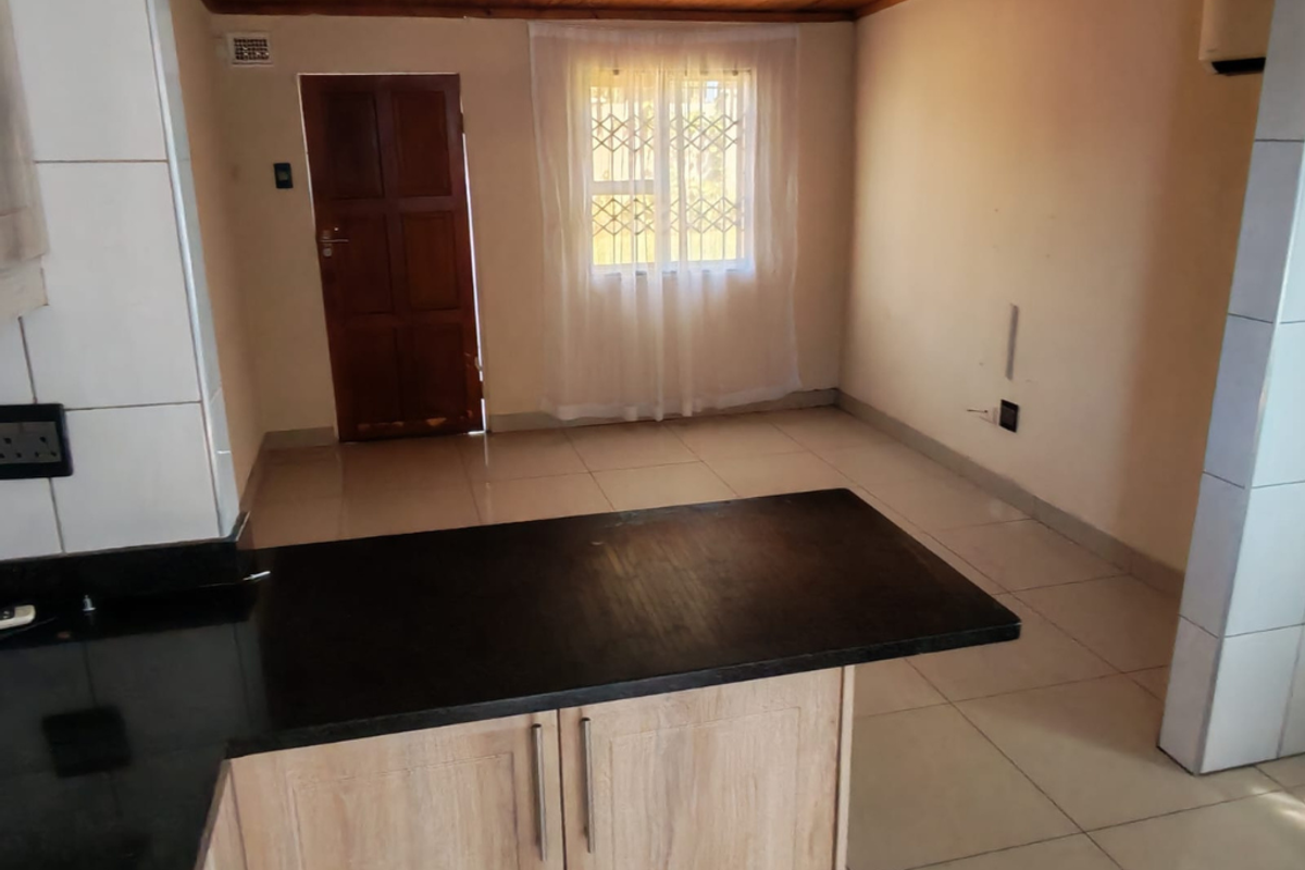 Neat 3-Bedroom Freehold Home in Northdale, Pietermaritzburg, Ideal for First Time Buyers!!! - Photo 4