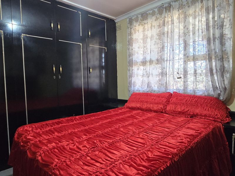 Designed for Effortless Everyday Comfort, 3 Bedroom Home in Northdale!!! - Photo 7