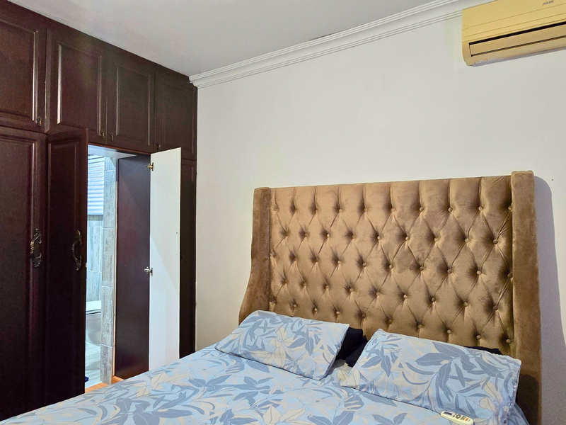 4 Bedroom Family Home in Belfort, Contemporary Living, Ready When You Are!!! - Photo 8