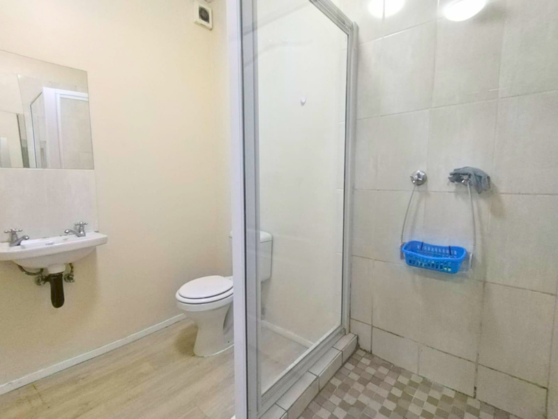 Sophisticated 2 Bedroom Residence in Chase Valley - Elevated Simplicity!!! - Photo 7