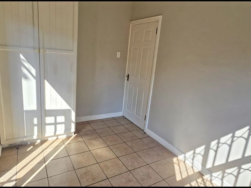 Your Private Retreat in Sought-After Willow Oak Gardens - Photo 10