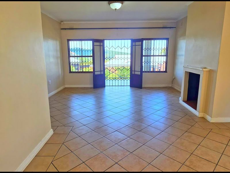 Your Private Retreat in Sought-After Willow Oak Gardens - Photo 5
