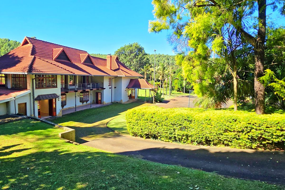Exclusive Ferncliffe Home with Exceptional Investment Potential - Photo 3