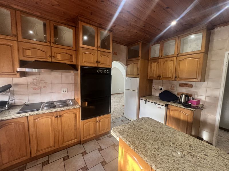 Refined 3 Bedroom Family Rental in Dunveria-Rent in Style Today Own It Tomorrow!!! - Photo 6