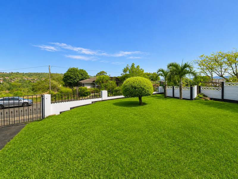 Designed For Refined Allandale Living - Photo 5