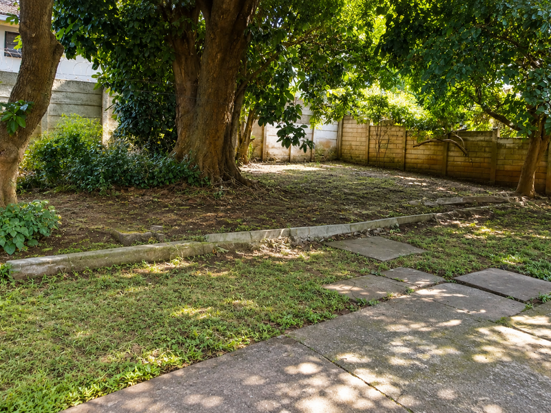 The Perfect Canvas for Your Dream Home in Northdale!!! - Photo 2