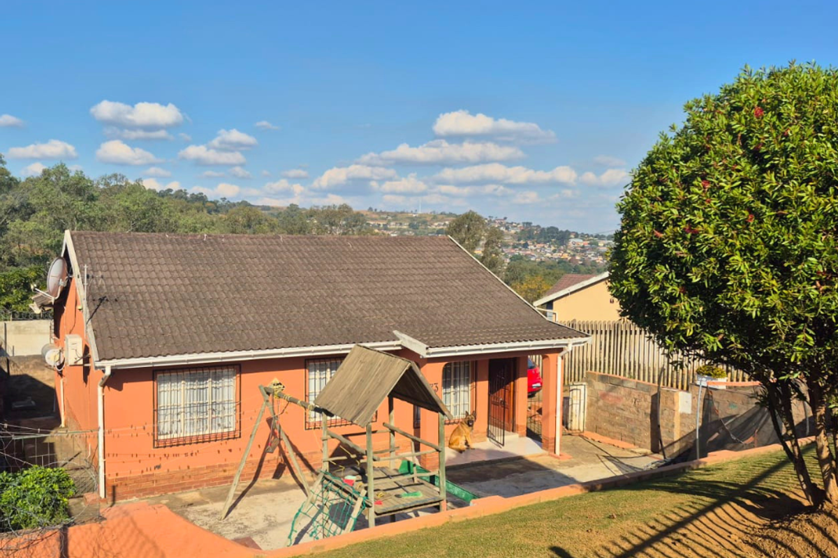 Modern Family Living in Sought-After Allandale - Photo 2