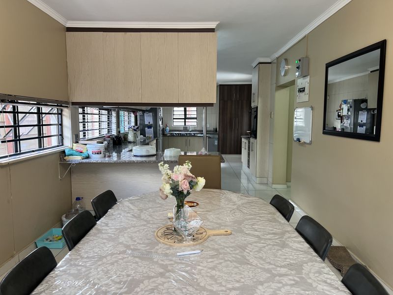 Perfect 4 bedroom family home for sale!!! - Photo 10