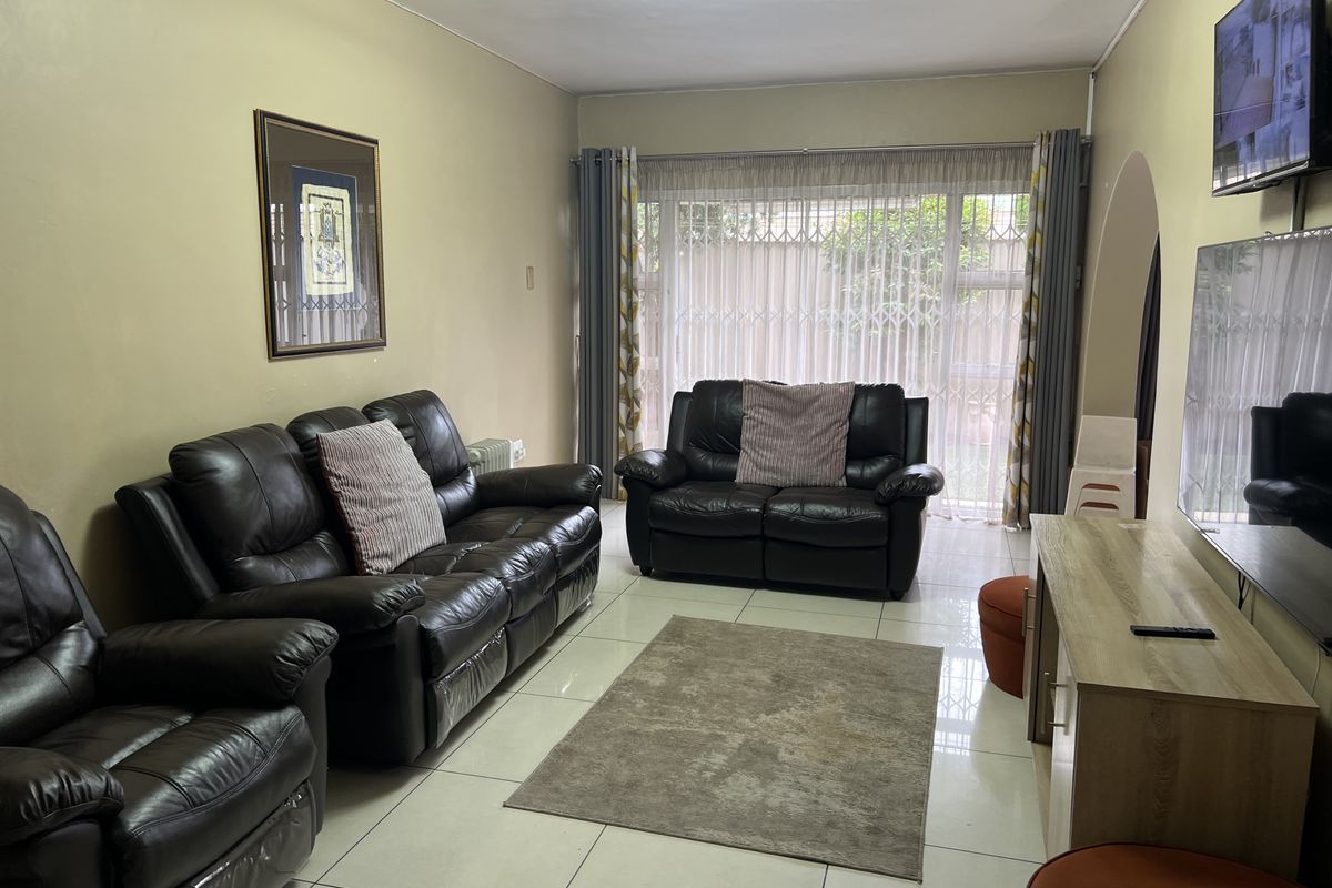 Perfect 4 bedroom family home for sale!!! - Photo 5