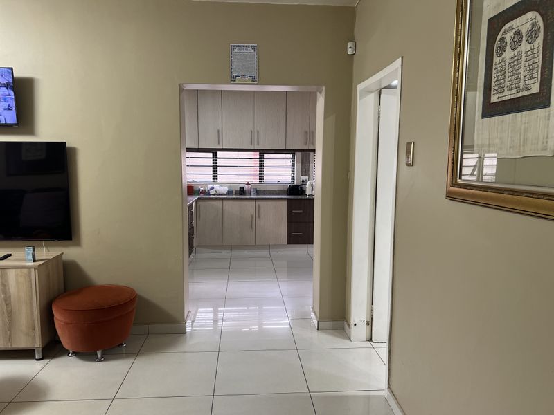 Perfect 4 bedroom family home for sale!!! - Photo 7