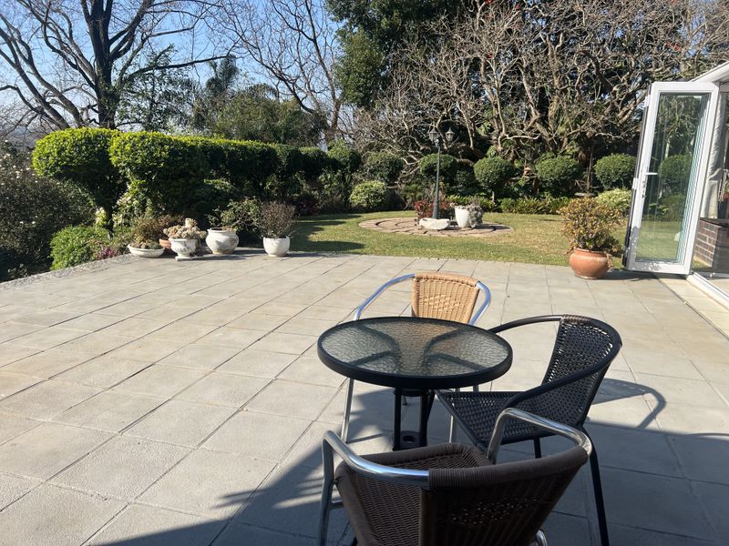 Discover your dream home! Exquisite 4-bedroom - Photo 4