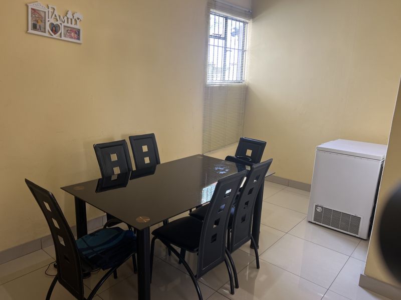 Charmimg 3 bedroom home for sale in Northdale!!! - Photo 7