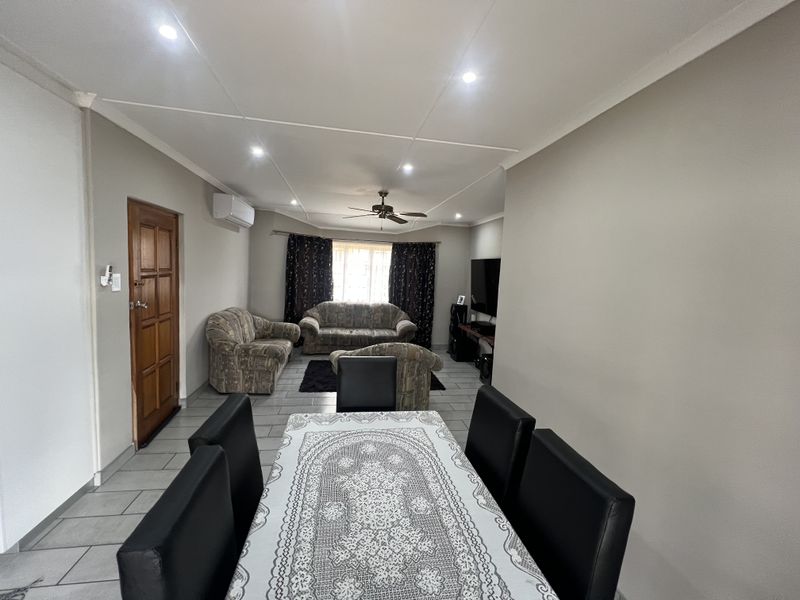An Exceptional Home for sale in the sort after suburb of  Cleland!!! - Photo 8