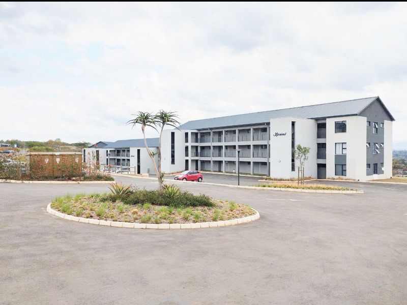 FLAT FOR SALE IN HESKETH ESTATE! - Photo 2