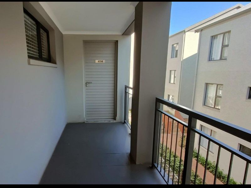 FLAT FOR SALE IN HESKETH ESTATE! - Photo 4