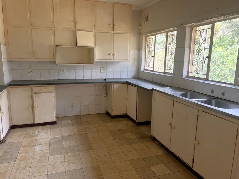 Why Rent, when you can own this spacious 4 bedroom home in Blackridge!!! - Photo 10