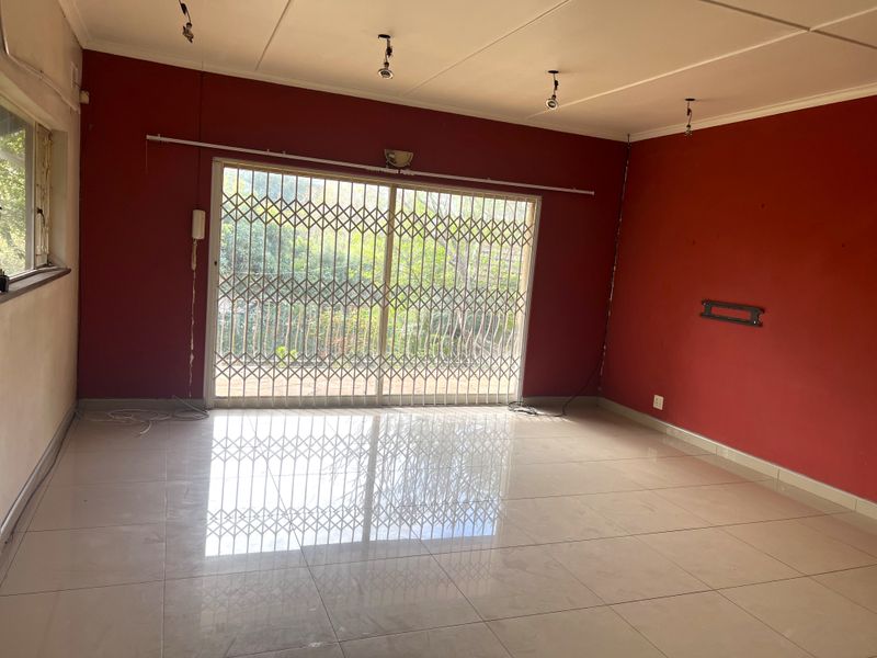 Why Rent, when you can own this spacious 4 bedroom home in Blackridge!!! - Photo 5