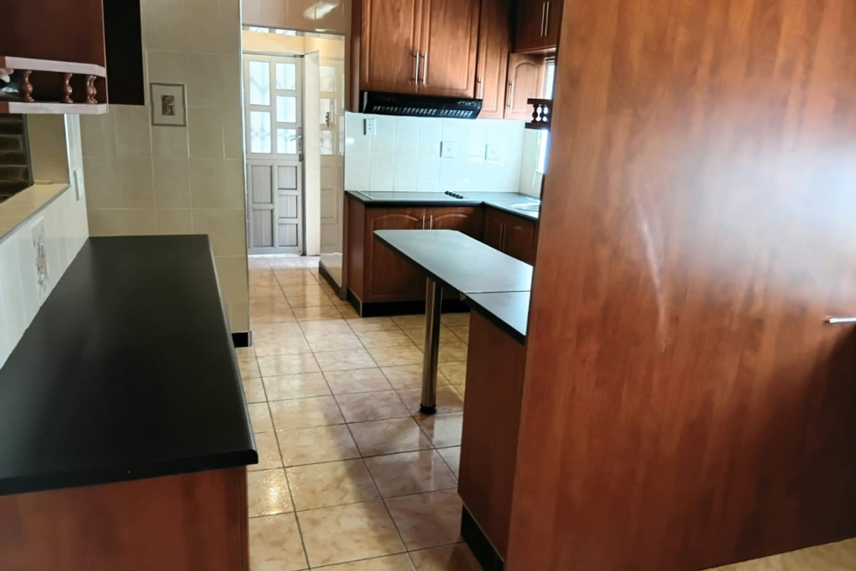 Your Dream Family Home Awaits – Stunning 4-Bedroom home for sale in Risecliff , Ready to Move In! - Photo 5