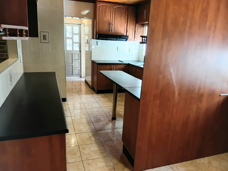 Your Dream Family Home Awaits – Stunning 4-Bedroom home for sale in Risecliff , Ready to Move In! - Photo 5